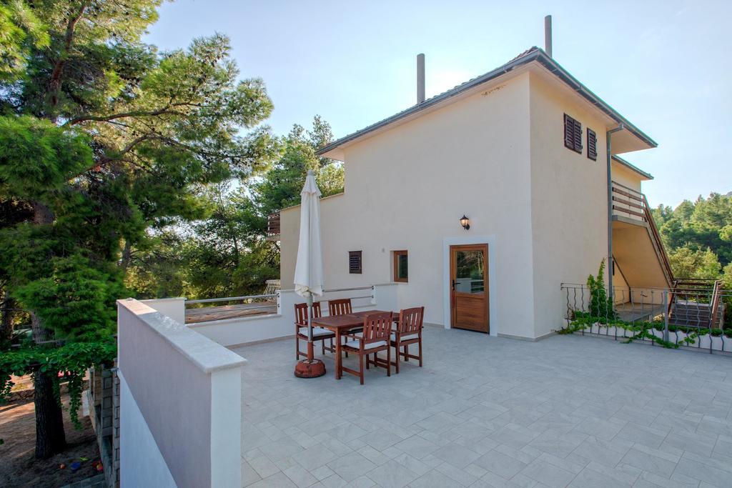 Apartments Balic Иван-Долац Экстерьер фото