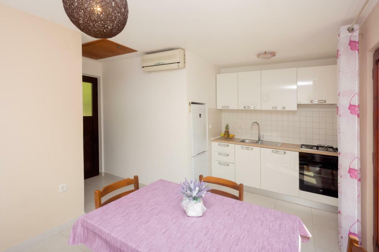 Apartments Balic Иван-Долац Экстерьер фото